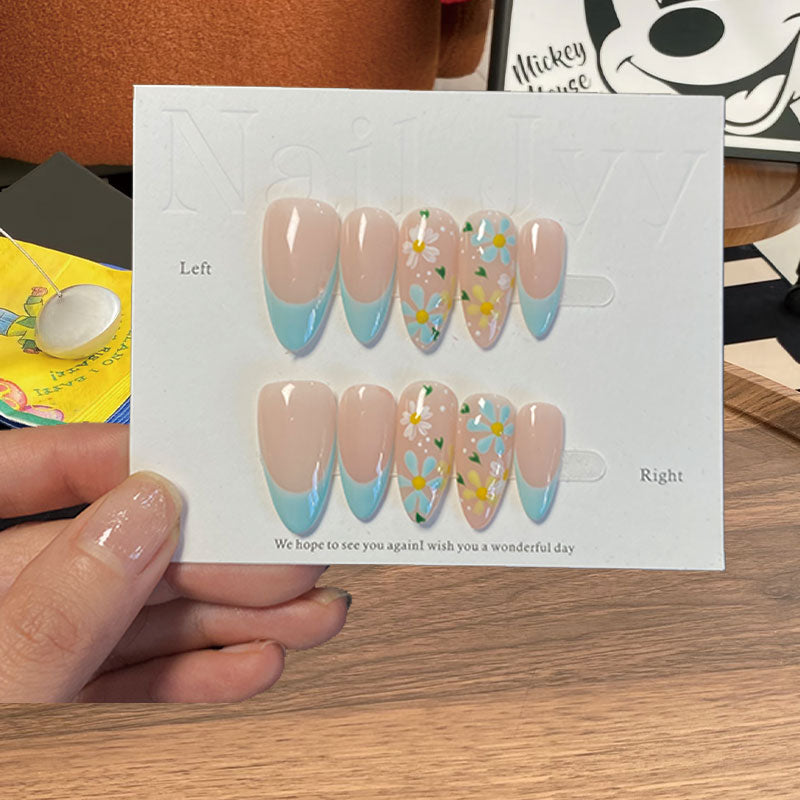 MYY's designer original high-end design customized luxury hand-painted wearable nail art
