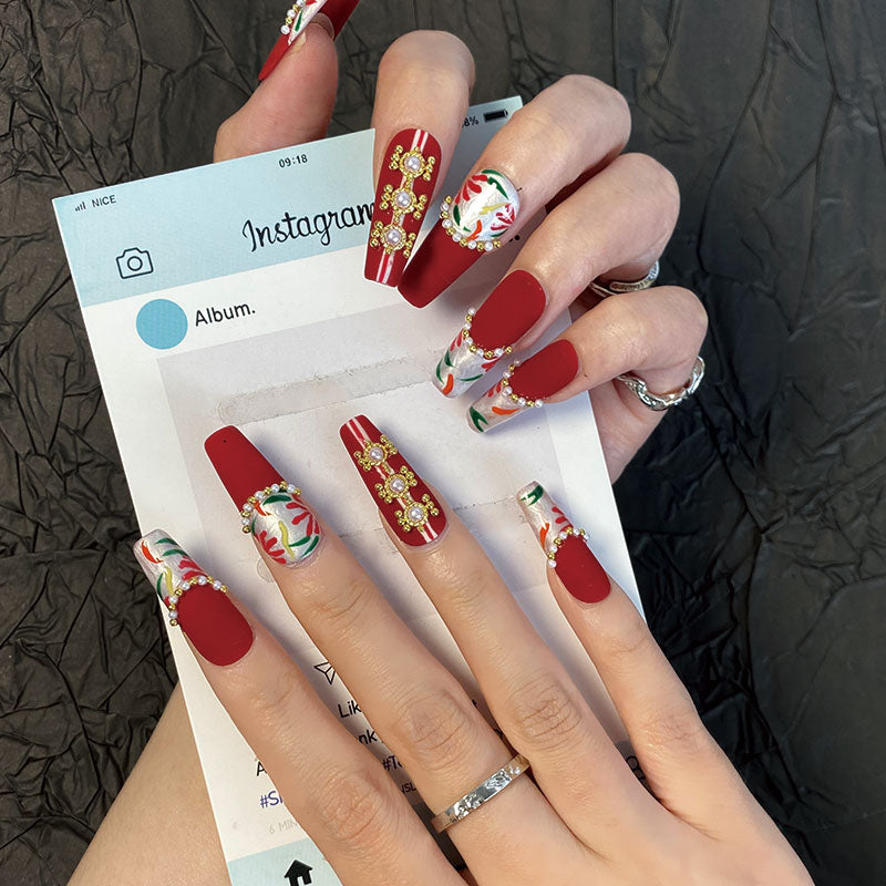 MYY's designer original high-end design customized luxury hand-painted wearable nail art 