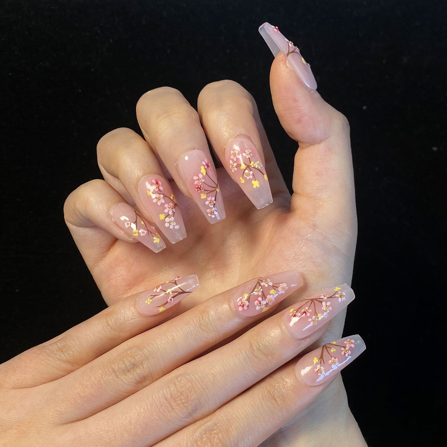 MYY's designer original high-end design customized luxury hand-painted wearable nail art