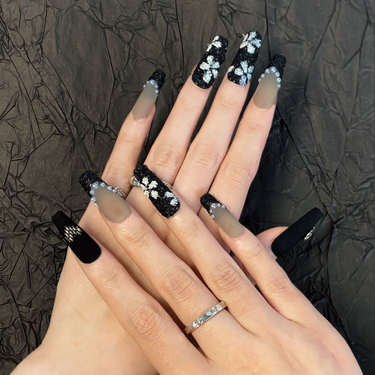MYY's designer original high-end design customized luxury hand-painted wearable nail art 