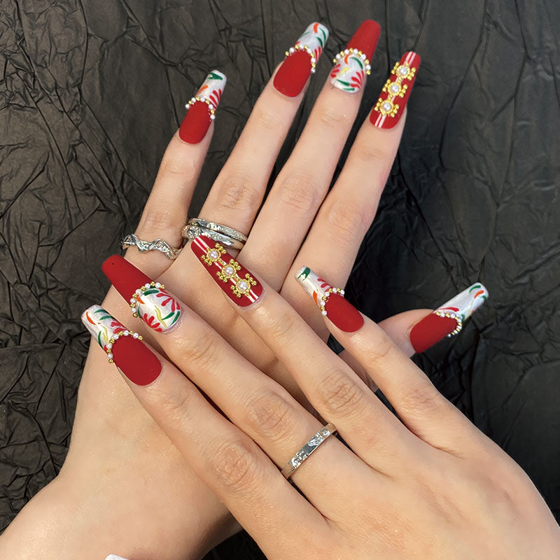 MYY's designer original high-end design customized luxury hand-painted wearable nail art 