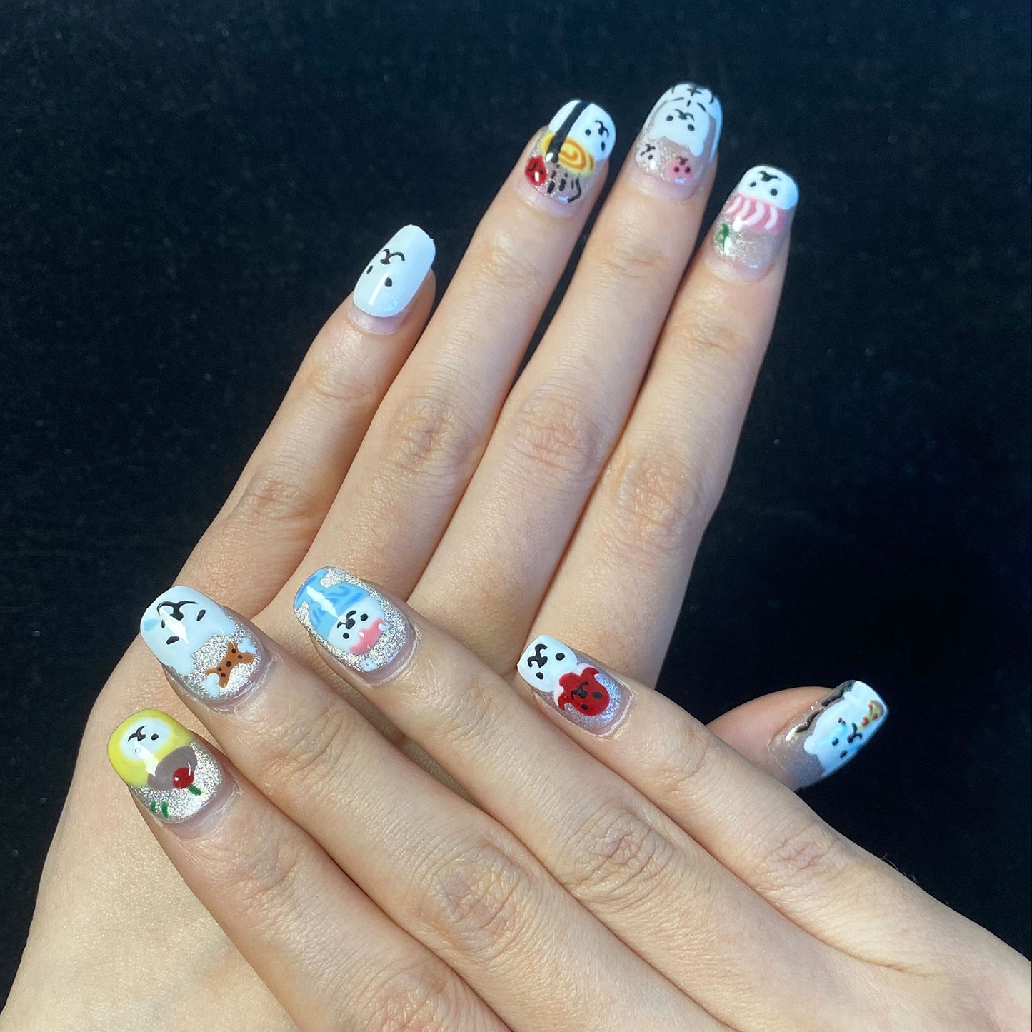 MYY's designer original high-end design customized luxury hand-painted wearable nail art